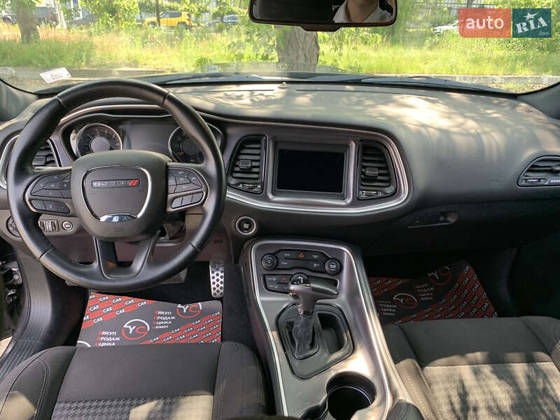 Купе Dodge Challenger 2020 в Киеве