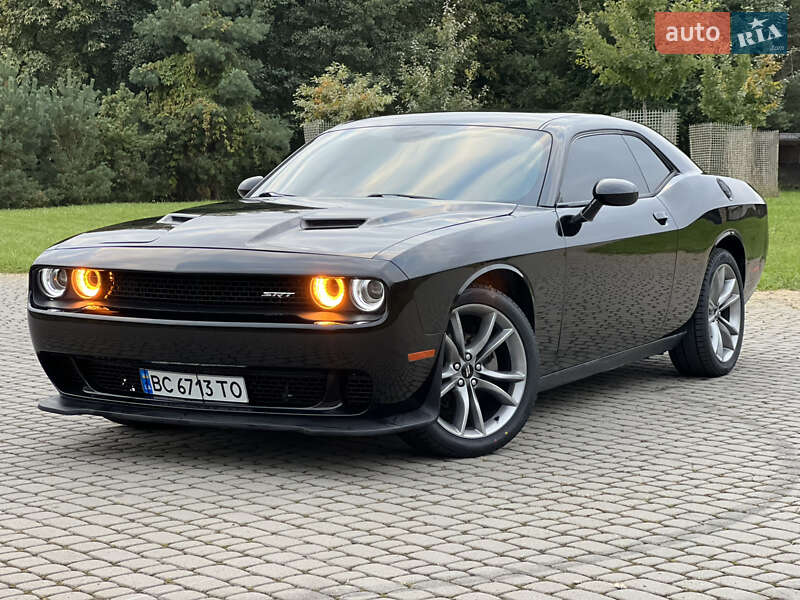 Купе Dodge Challenger 2017 в Львове