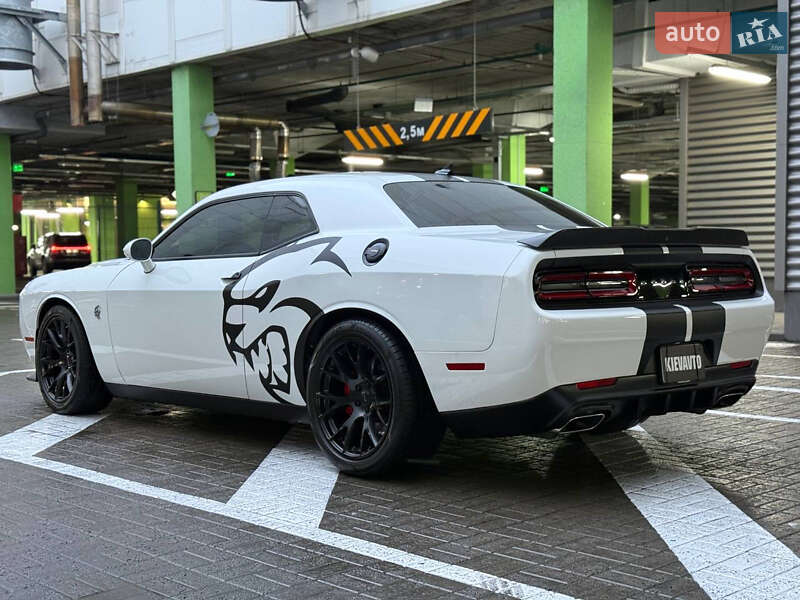 Купе Dodge Challenger 2019 в Киеве