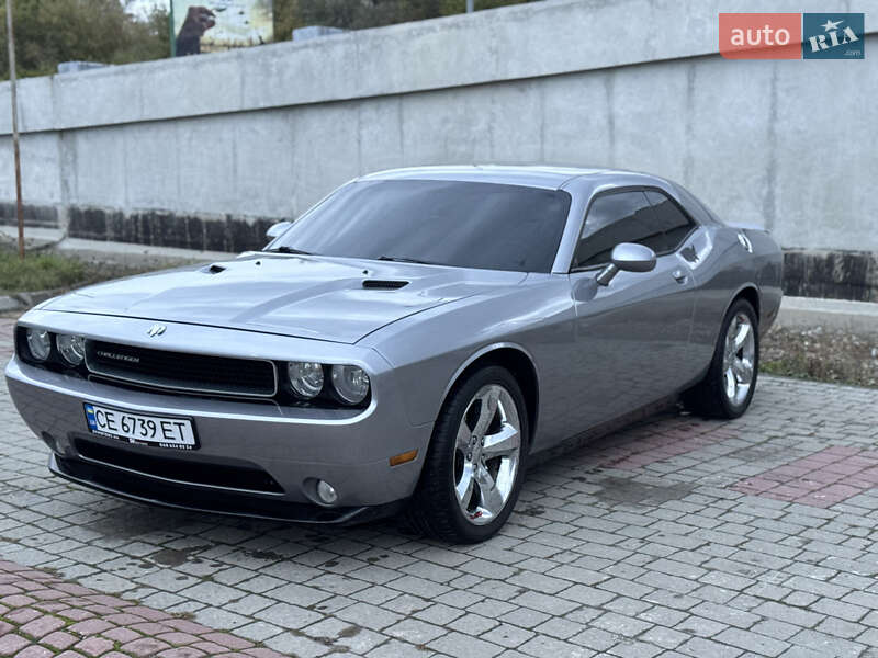Купе Dodge Challenger 2013 в Ивано-Франковске