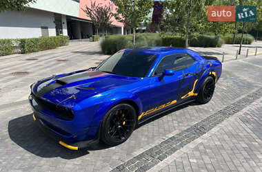 Купе Dodge Challenger 2022 в Києві
