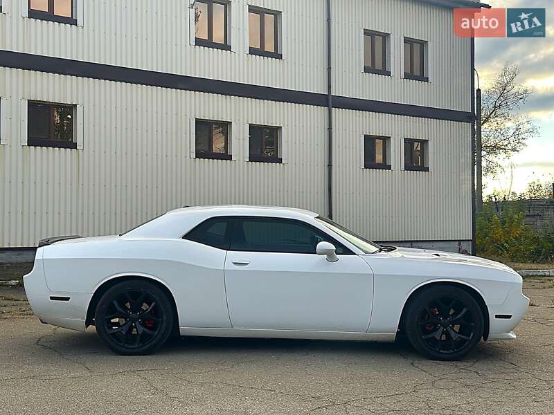 Купе Dodge Challenger 2014 в Кам'янському фото 7 Купе Dodge Challenger 2014 в Кам'янському