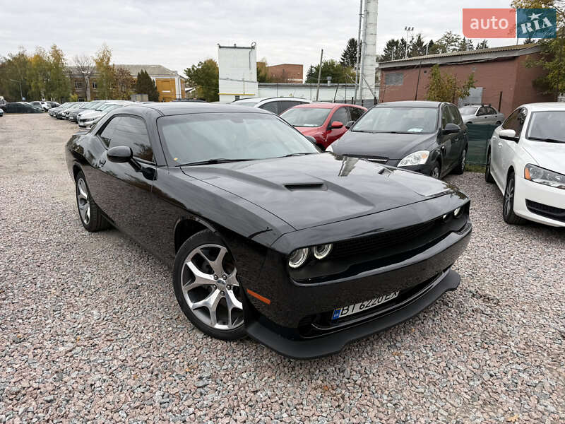 Купе Dodge Challenger 2016 в Полтаве