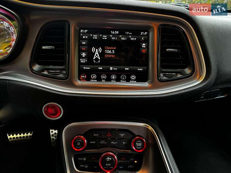 Купе Dodge Challenger 2022 в Киеве фото 18 Купе Dodge Challenger 2022 в Киеве