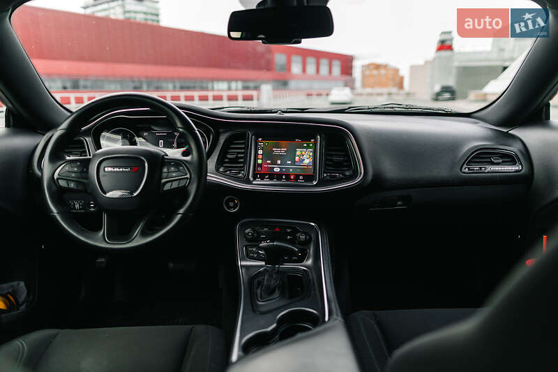Купе Dodge Challenger 2017 в Дніпрі фото 15 Купе Dodge Challenger 2017 в Дніпрі