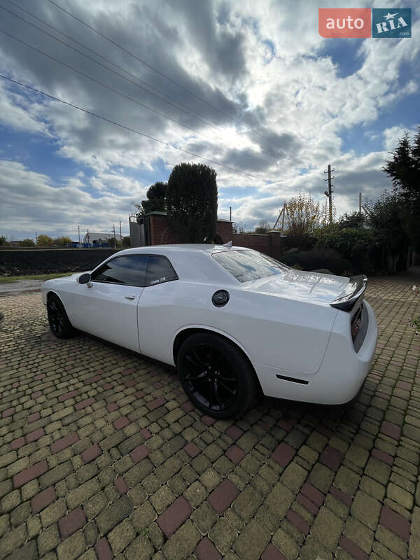 Купе Dodge Challenger 2016 в Полтаві фото 5 Купе Dodge Challenger 2016 в Полтаві