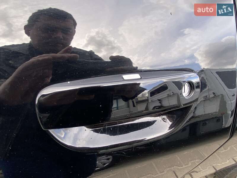 Купе Dodge Challenger 2017 в Києві фото 39 Купе Dodge Challenger 2017 в Києві