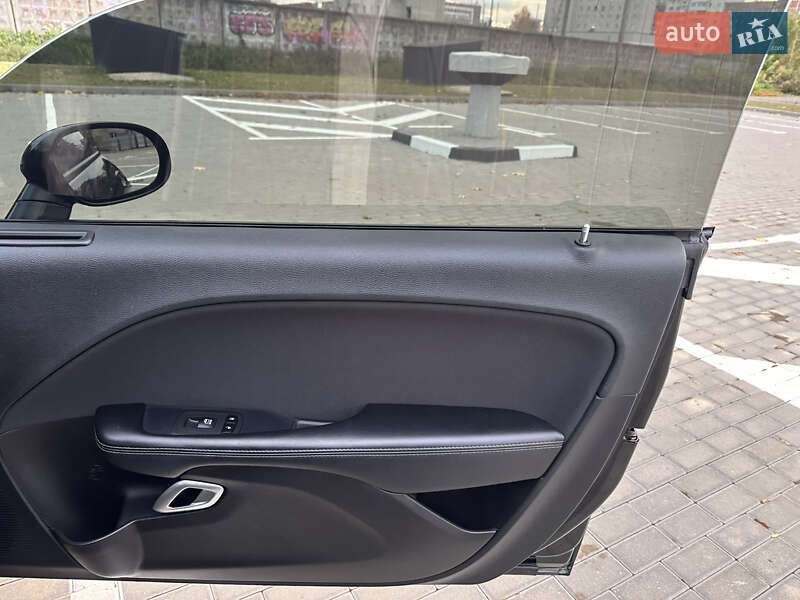 Купе Dodge Challenger 2019 в Ровно фото 26 Купе Dodge Challenger 2019 в Ровно