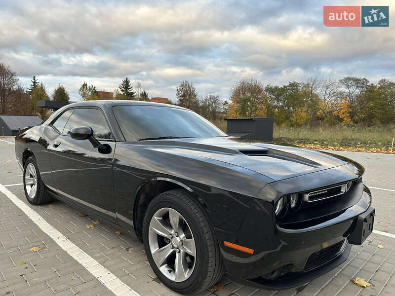 Купе Dodge Challenger 2019 в Ровно фото 12 Купе Dodge Challenger 2019 в Ровно