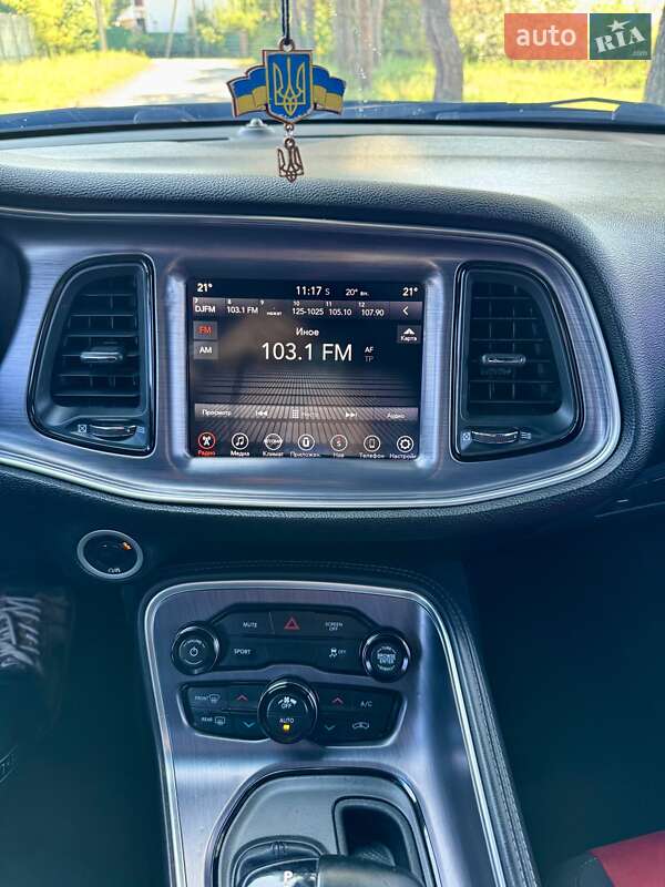 Купе Dodge Challenger 2017 в Киеве фото 28 Купе Dodge Challenger 2017 в Киеве