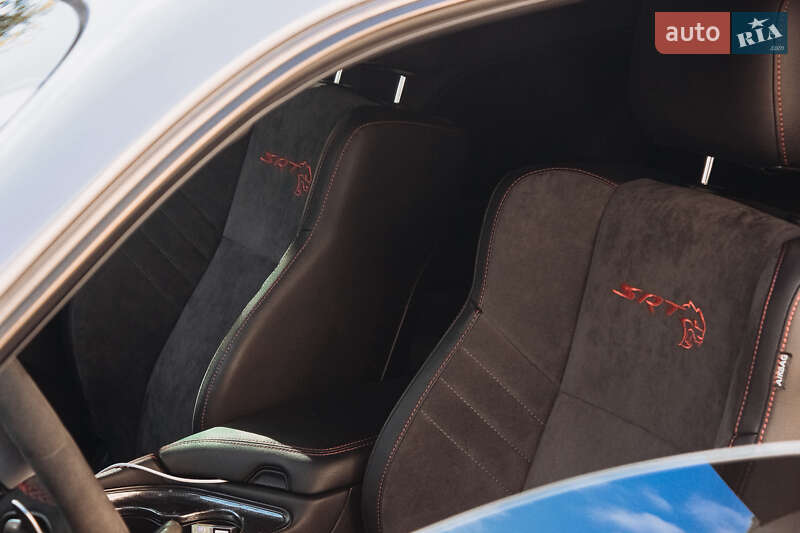 Купе Dodge Challenger 2018 в Дніпрі фото 13 Купе Dodge Challenger 2018 в Дніпрі