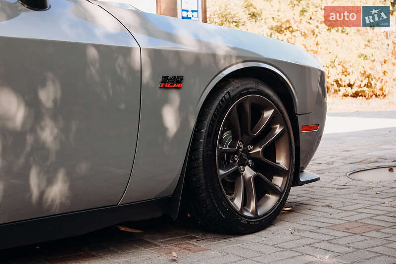 Купе Dodge Challenger 2018 в Дніпрі фото 32 Купе Dodge Challenger 2018 в Дніпрі