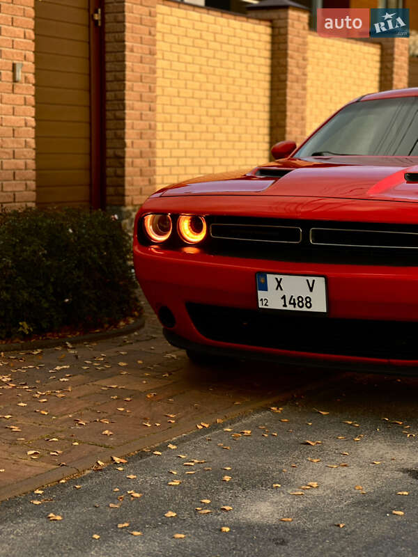 Купе Dodge Challenger 2016 в Кропивницком фото 8 Купе Dodge Challenger 2016 в Кропивницком