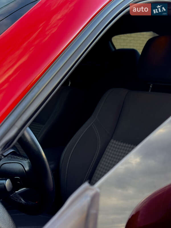 Купе Dodge Challenger 2016 в Кропивницком фото 35 Купе Dodge Challenger 2016 в Кропивницком