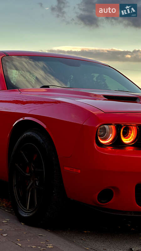 Купе Dodge Challenger 2016 в Кропивницком фото 54 Купе Dodge Challenger 2016 в Кропивницком