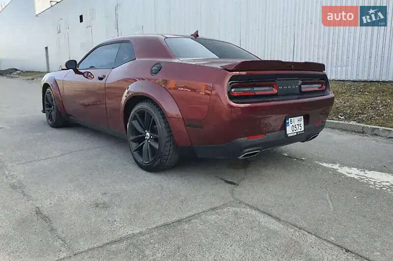 Купе Dodge Challenger 2018 в Вінниці