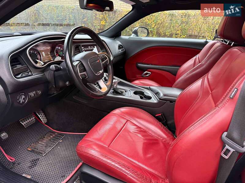 Купе Dodge Challenger 2018 в Києві