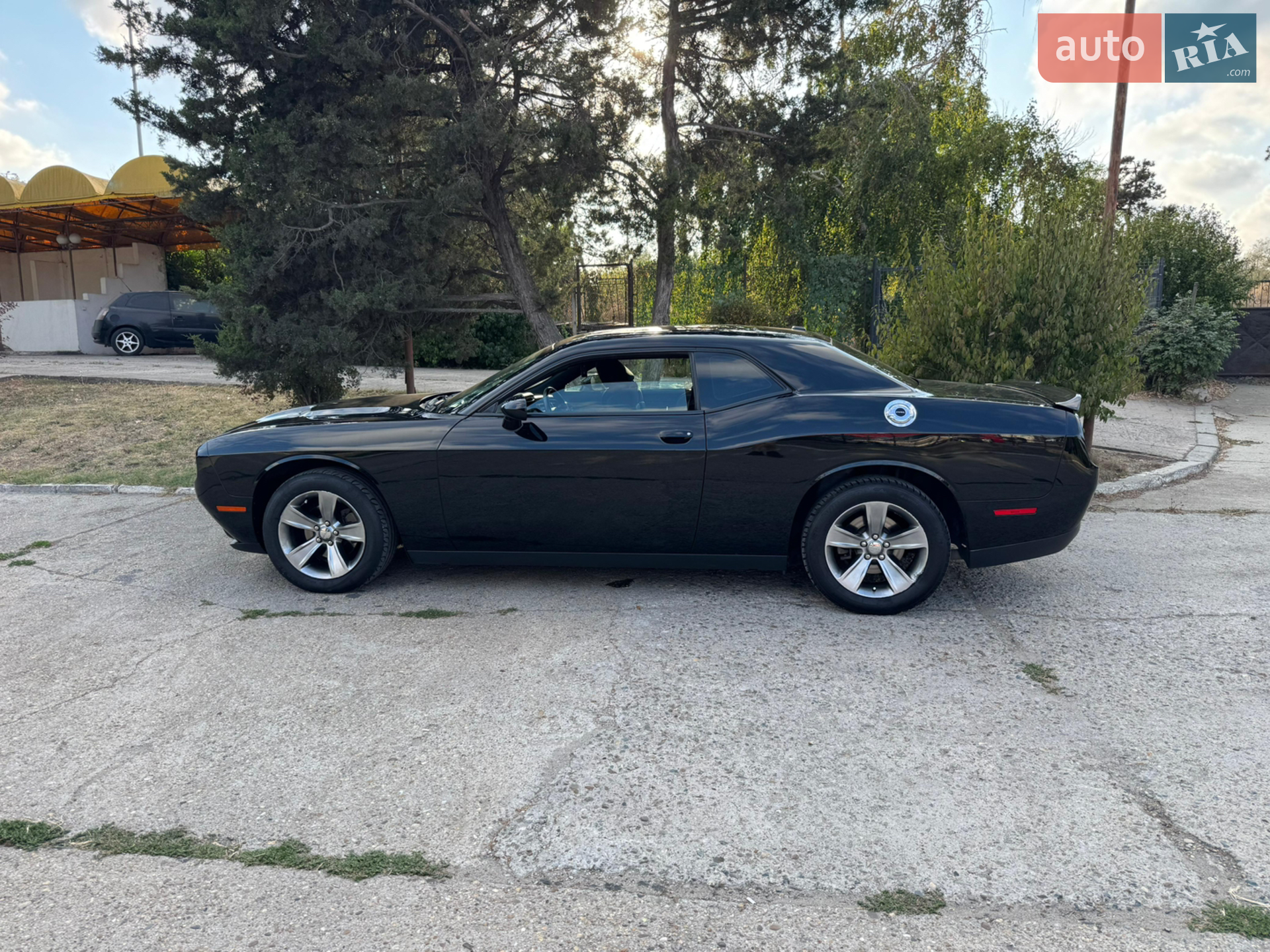 2014 Dodge Challenger - мініатюра 3