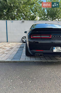 Купе Dodge Challenger 2014 в Измаиле