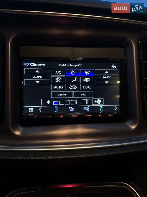 Купе Dodge Challenger 2016 в Львове фото 23 Купе Dodge Challenger 2016 в Львове