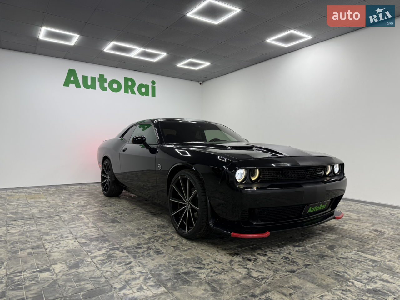 2016 Dodge Challenger - мініатюра 32