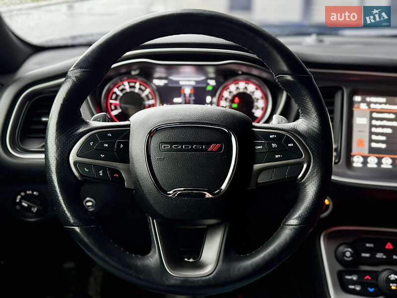 Купе Dodge Challenger 2019 в Киеве