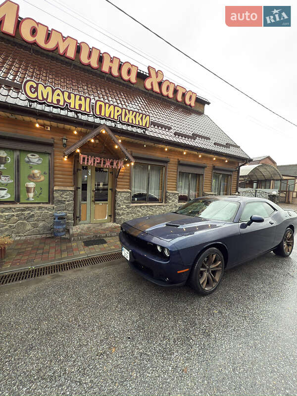 Купе Dodge Challenger 2016 в Каменец-Подольском фото 12 Купе Dodge Challenger 2016 в Каменец-Подольском