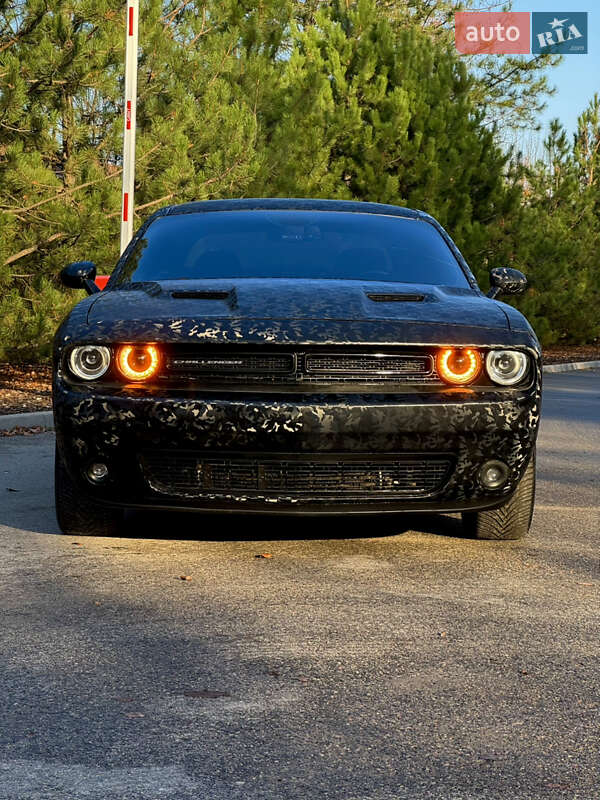 Купе Dodge Challenger 2014 в Дніпрі фото 16 Купе Dodge Challenger 2014 в Дніпрі