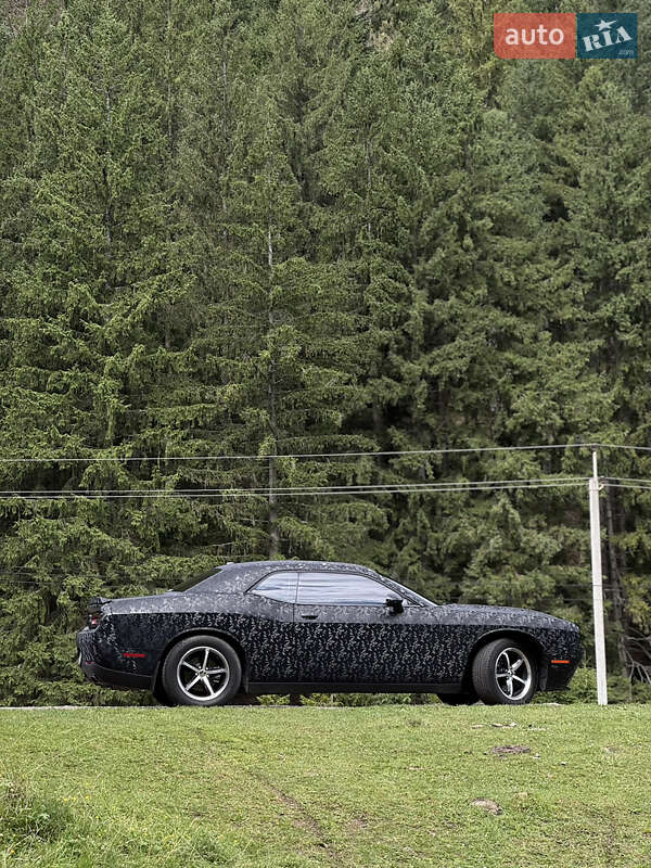 Купе Dodge Challenger 2014 в Дніпрі фото 24 Купе Dodge Challenger 2014 в Дніпрі