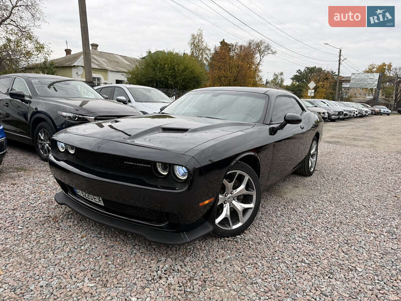 Купе Dodge Challenger 2016 в Полтаве