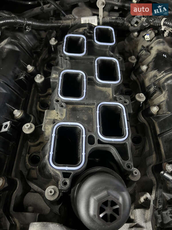 Купе Dodge Challenger 2017 в Львове