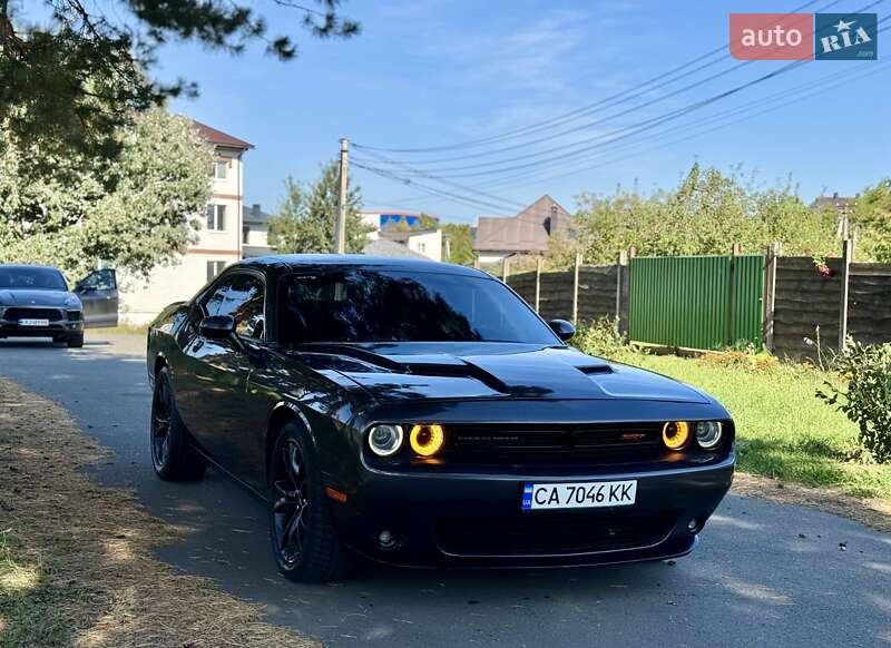 Купе Dodge Challenger 2017 в Киеве