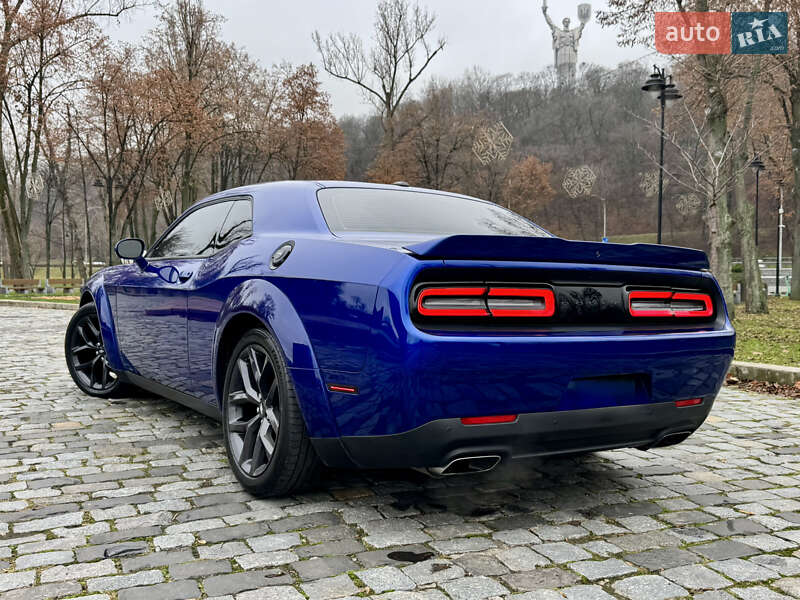 Купе Dodge Challenger 2020 в Киеве
