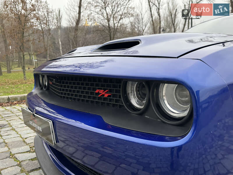 Купе Dodge Challenger 2020 в Киеве