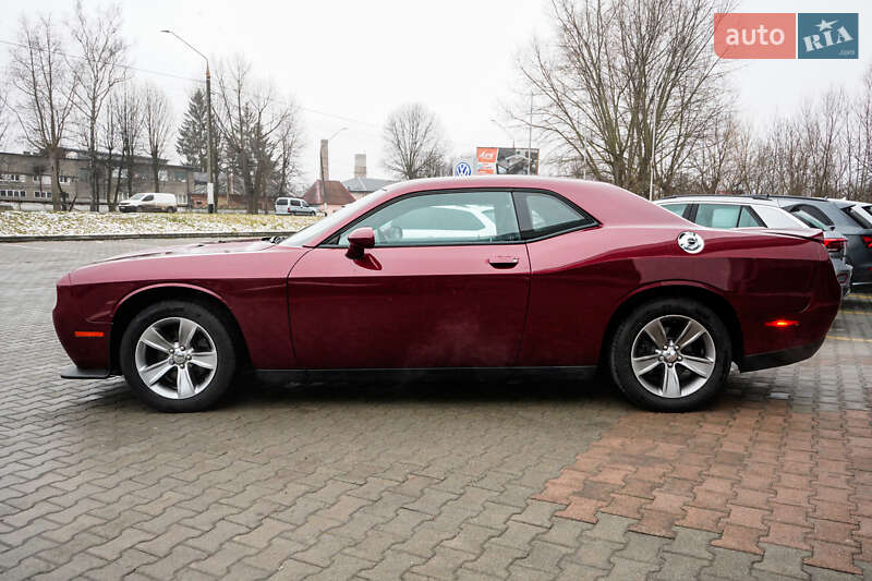 Купе Dodge Challenger 2019 в Житомире