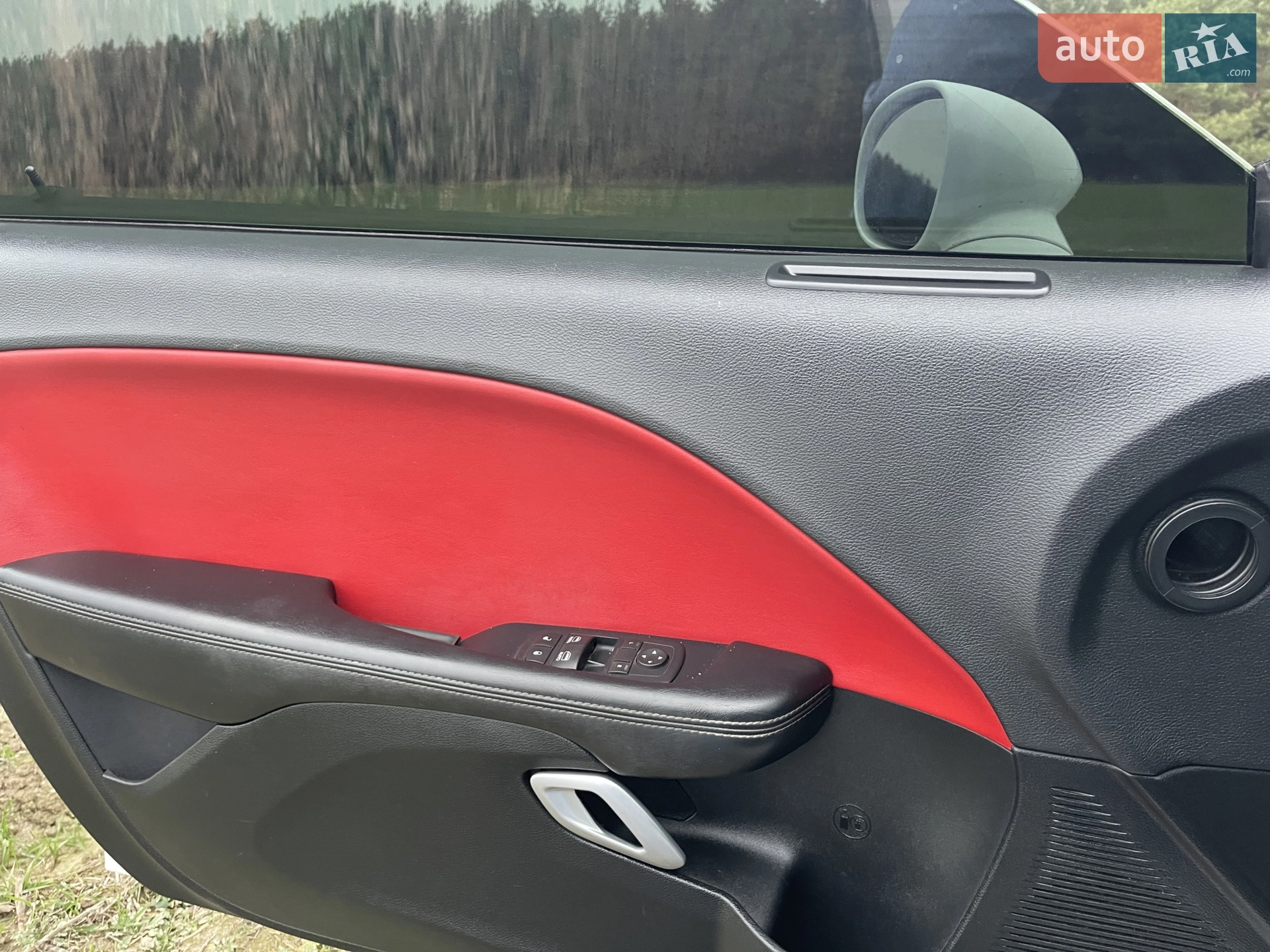 2016 Dodge Challenger - мініатюра 16