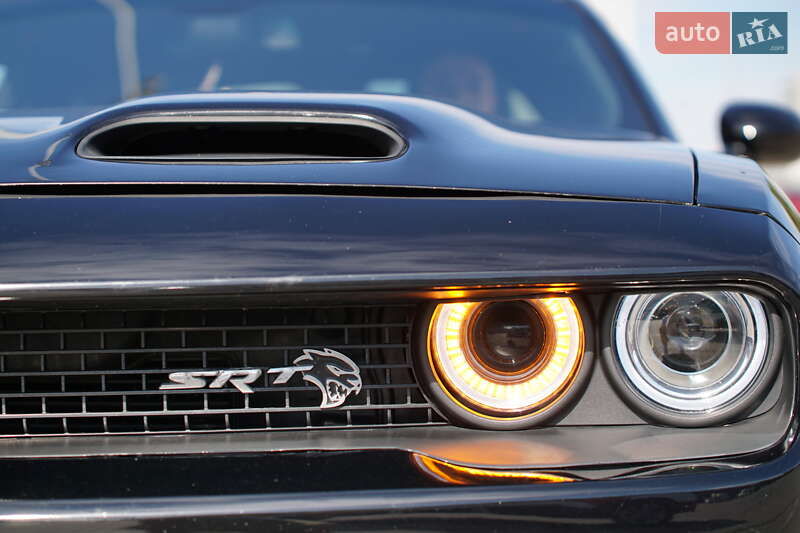 Купе Dodge Challenger 2019 в Киеве