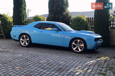 Купе Dodge Challenger 2012 в Львове
