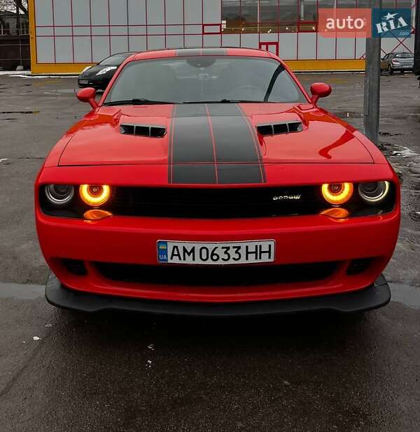 Купе Dodge Challenger 2017 в Житомире