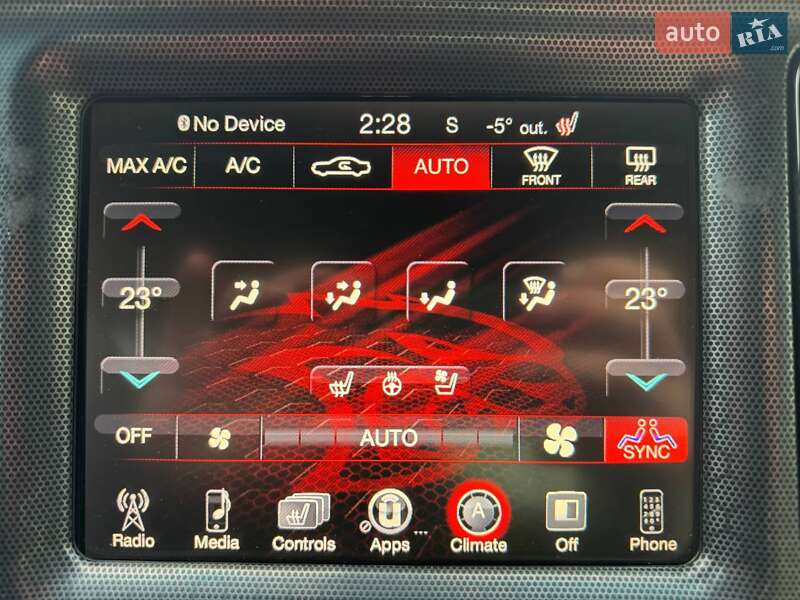 Купе Dodge Challenger 2016 в Киеве фото 17 Купе Dodge Challenger 2016 в Киеве