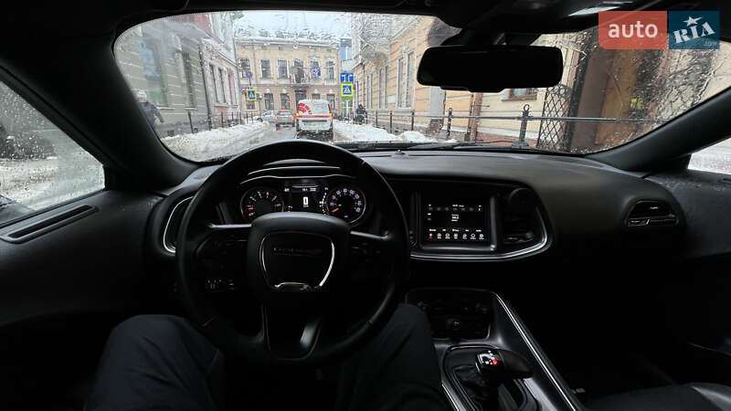 Купе Dodge Challenger 2018 в Тернополі фото 7 Купе Dodge Challenger 2018 в Тернополі