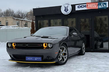 Купе Dodge Challenger 2016 в Киеве