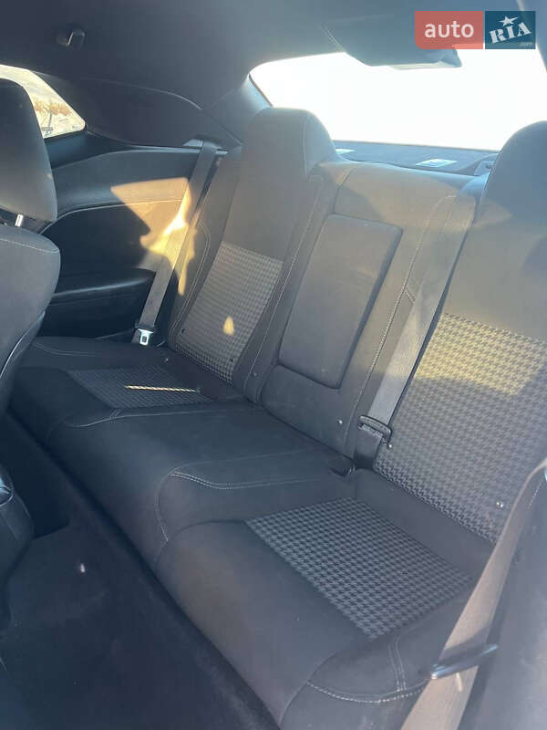 Купе Dodge Challenger 2017 в Хмельницком