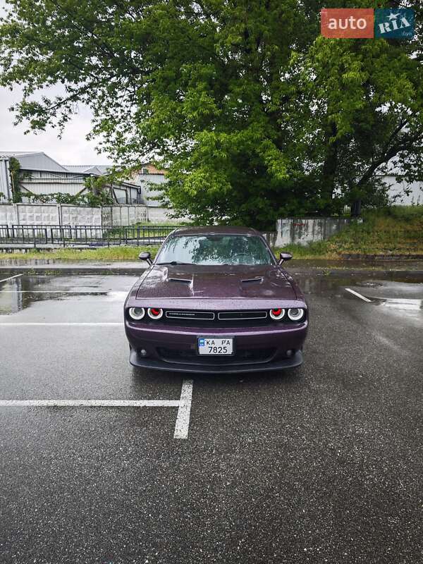 Купе Dodge Challenger 2021 в Києві