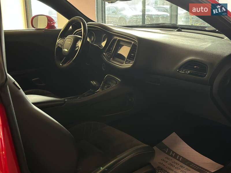 Купе Dodge Challenger 2016 в Львове фото 12 Купе Dodge Challenger 2016 в Львове