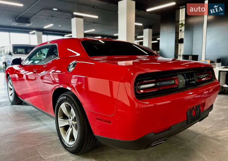 Купе Dodge Challenger 2016 в Львове фото 28 Купе Dodge Challenger 2016 в Львове