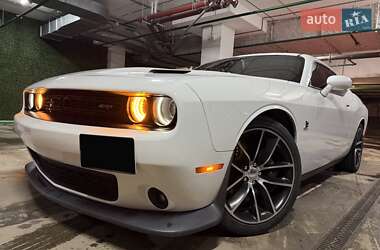 Купе Dodge Challenger 2016 в Киеве