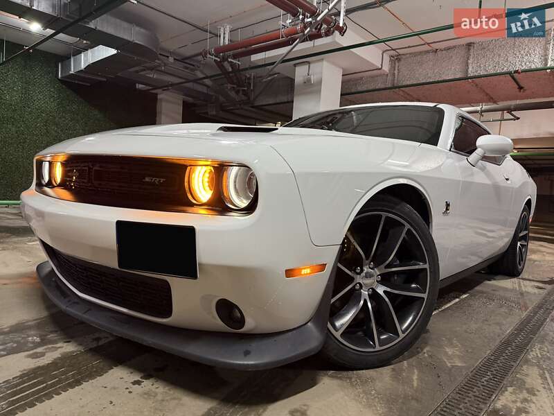 Dodge Challenger 2016
