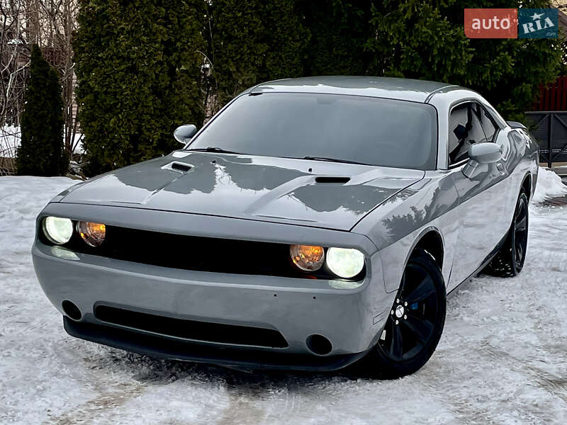 Купе Dodge Challenger 2013 в Ивано-Франковске фото 3 Купе Dodge Challenger 2013 в Ивано-Франковске