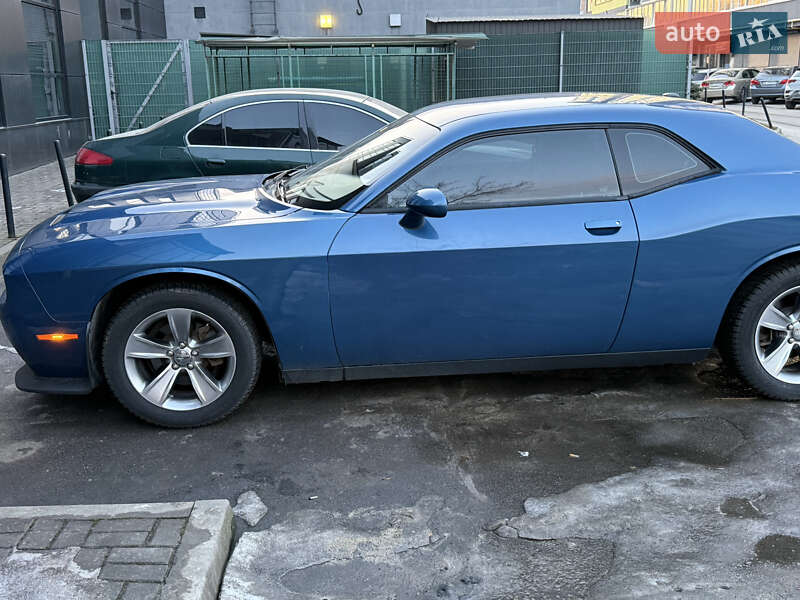 Купе Dodge Challenger 2020 в Львові фото 7 Купе Dodge Challenger 2020 в Львові